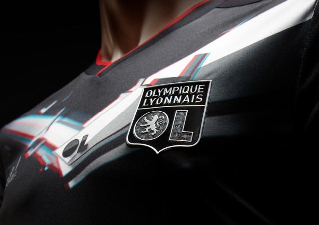 Jak oni się ubierają: Olympique Lyon