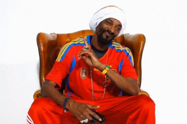 Snoop Lion też lubi grać