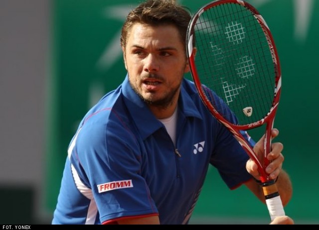 Wawrinka odnawia kontrakt