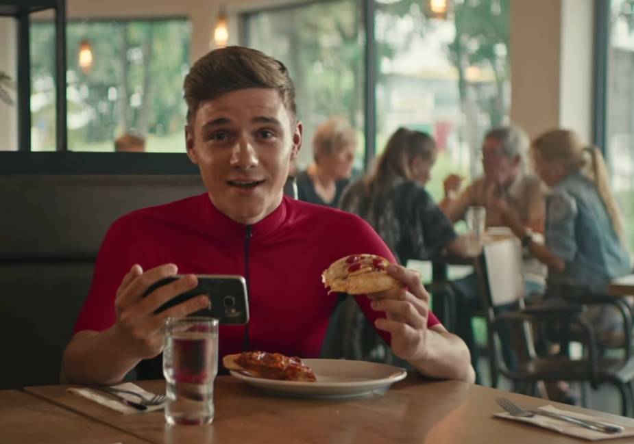 Remco Evenepoel w nowej reklamie Pizza Hut