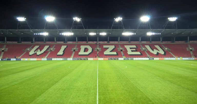 Widzew rozpoczyna sprzedaż karnetów. Na początek czas dla stałych bywalców