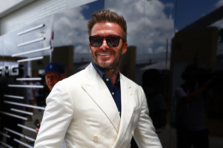 David Beckham na torze w Miami. Anglik zmierzył się z Charlesem Leclerciem