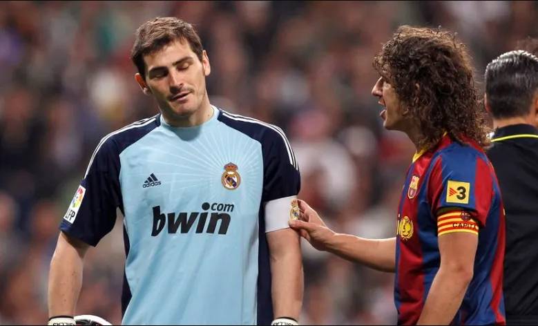 Iker Casillas i Carles Puyol tłumaczą swoje wpisy