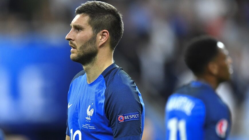 Pierre-Andre Gignac 
-                             

Euro 2016 final match Portugal vs France played at the Stade de France in Paris, France - 11/07/2016
10.07.2016 Saint-Denis Francja
Pilka nozna UEFA Euro 2016
final Portugalia - Francja
FOTO John Spencer / SIPA / PressFocus

POLAND ONLY!!