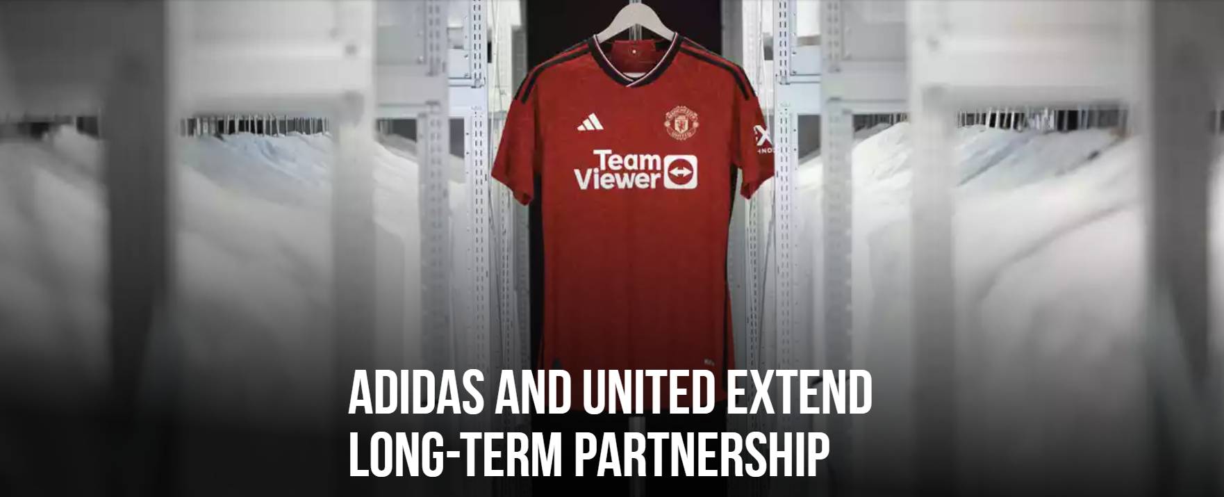 Adidas zostaje z Manchesterem United