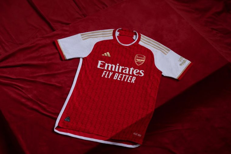 Arsenal przedłuży umowę sponsorską z Emirates. Współpraca trwa już 17 lat