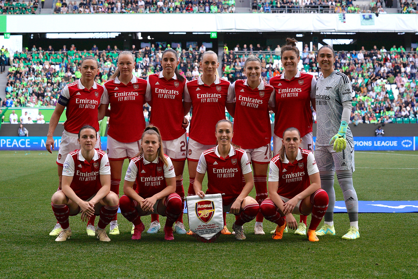 Wolfsburg, Germany, April 23rd 2023: Arsenal FC before the UEFA Womens Champions League quarterfinal football match between VFL Wolfsburg and Arsenal FC at Volkswagen Arena in Wolfsburg, Germany.  (Julia Kneissl / SPP) (Photo by Julia Kneissl / SPP/Sipa USA)
2023.04.23 Wolfsburg
pilka nozna kobiet liga mistrzyn
Wolfsburg - Arsenal 
Foto SPP/SIPA USA/PressFocus

!!! POLAND ONLY !!!