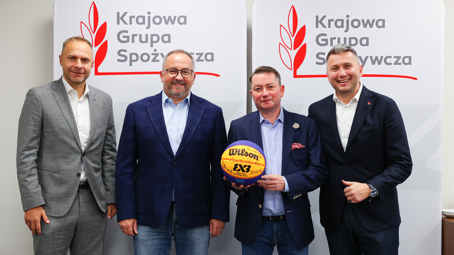 Krajowa Grupa Spożywcza pozostaje w polskiej koszykówce