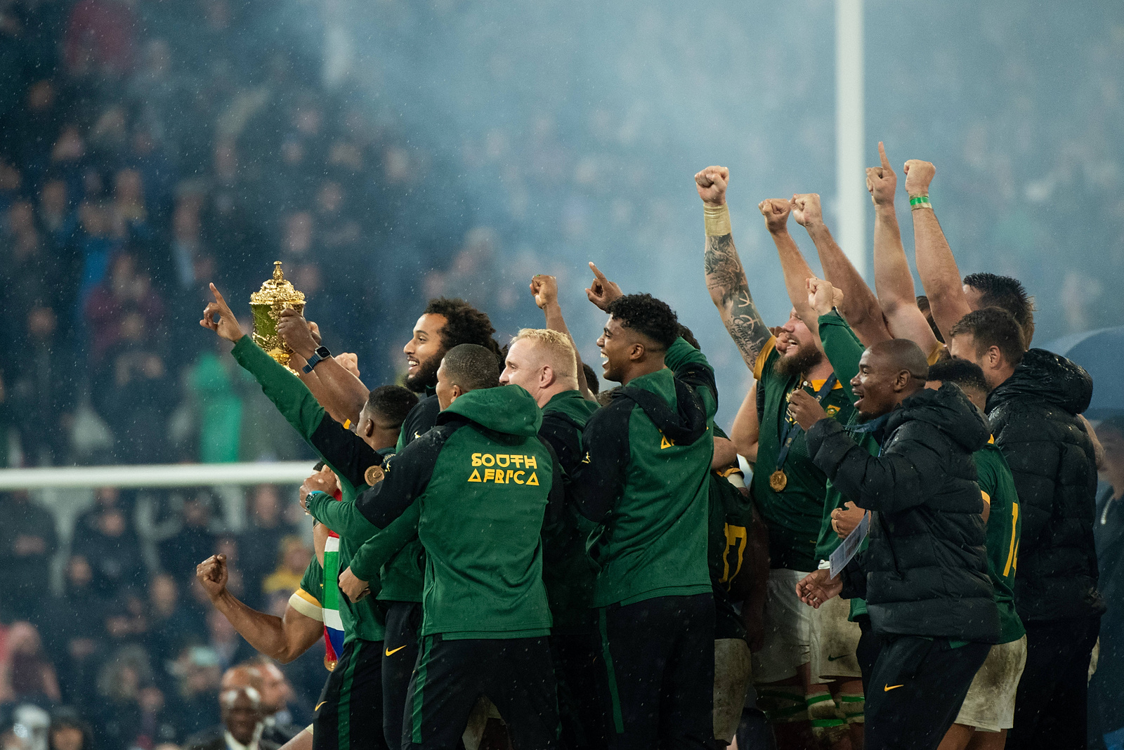 Rugby World Cup award ceremony, Springbocks on the first place pf podium. Final match New Zealand v South of Africa of the Rugby World Cup 2023 RWC23, Stade de France. Saturday 28 October 2023.//ACCORSINIJEANNE_RWCFINAL.0083/Credit:JEANNE ACCORSINI/SIPA/2310291107
2023.10.28 Paryz
Rugby , puchar swiata , final
Nowa Zelandia - RPA
Foto Jeanne Accorsini/SIPA/PressFocus

!!! POLAND ONLY !!!