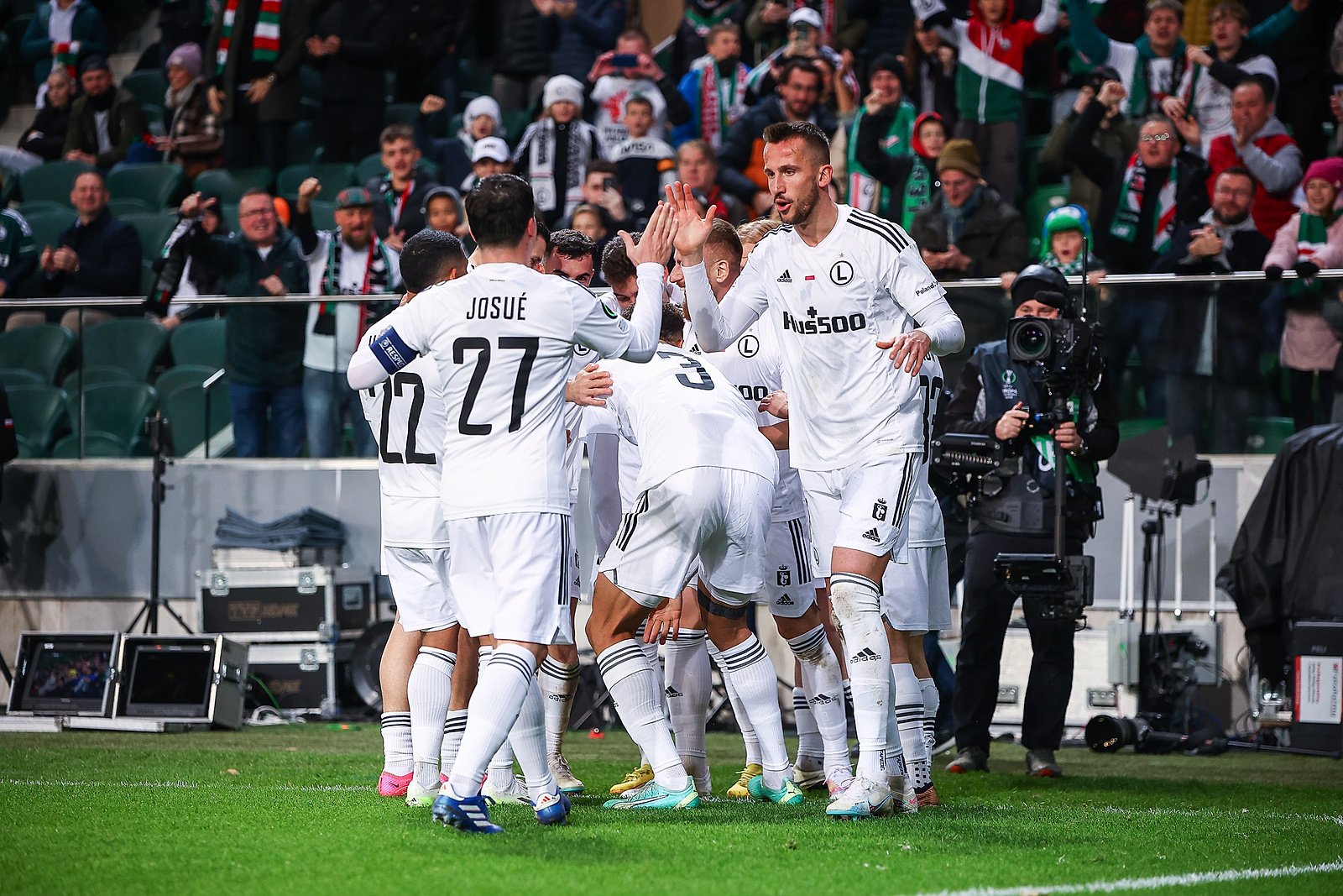 09.11.2023 Warszawa
Pilka nozna
Liga Konferencji Europy 2023/2024
Legia Warszawa - HSK Zrinjski Mostar
N/z Rafal Augustyniak, gol, bramka, radosc
Foto Adam Starszynski / PressFocus

09.11.2023 Warsaw
Football
UEFA Eruopa Conference League 2023/2024
Legia Warszawa - HSK Zrinjski Mostar
Rafal Augustyniak, gol, bramka, radosc
Credit Adam Starszynski / PressFocus