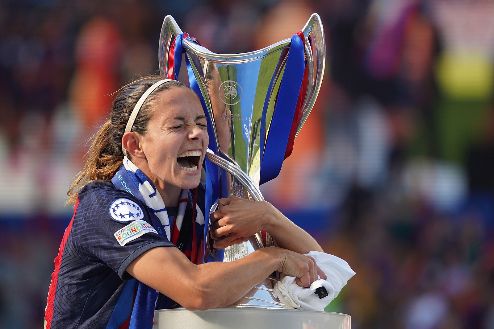 Aitana Bonmati of FC Barcelona with the Trophy during the UEFA WomenÕs Champions League, Final match between FC Barcelona and VLF Wolfsburg played at Philips Stadium Stadium on June 3, 2023 in Eindhoven, Netherlands. (Photo by Carla Pazos / pressinphoto / Sipa USA))
2023.06.03 Barcelona
pilka nozna liga mistrzyn mistrzow kobiet 
FC Barcelona - VFL Wolfsburg
Foto pressinphoto/SIPA USA/PressFocus

!!! POLAND ONLY !!!