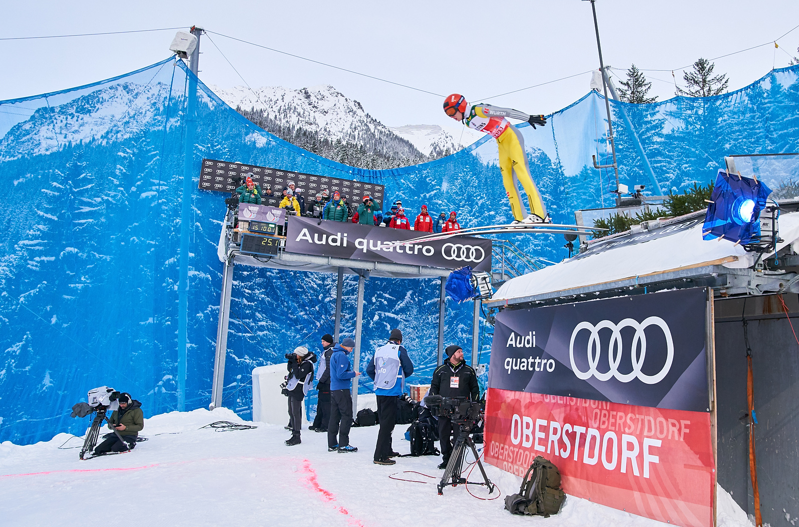 Illustration Vierschanzen Tournee Oberstdorf in Oberstdorf, Germany Bayern Allgaeu 29.12.2017  29.12.2017 Oberstdorf Sporty Zimowe, Skoki Narciarskie Turniej Czterech Skoczni Obersdorf Pixathlon / Sipa / PressFocus  POLAND ONLY!!