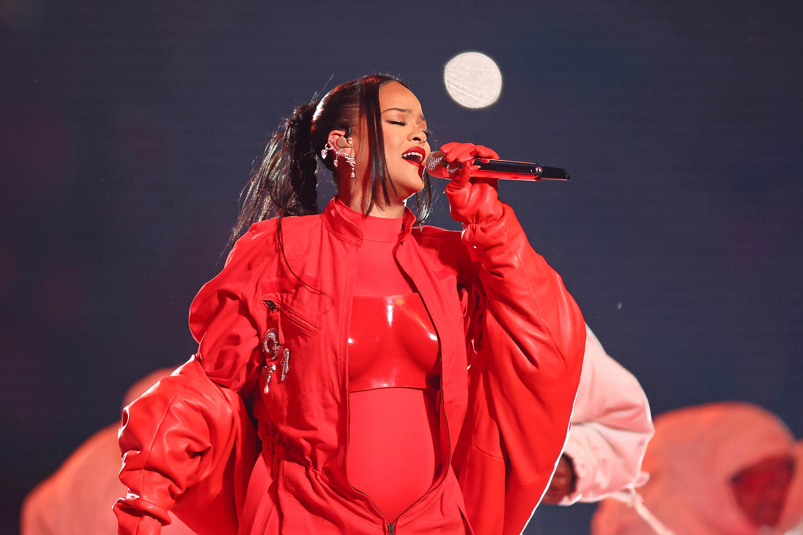 Feb 12, 2023; Glendale, Arizona, US; Recordist artist Rihanna performs during the halftime show of Super Bowl LVII at State Farm Stadium. Mandatory Credit: Mark J. Rebilas-USA TODAY Sports/Sipa USA 

2023.02.12 Glendale
Futbol amerykanski NFL
Super Bowl LVII-Kansas City Chiefs - Philadelphia Eagles
Foto Mark J. Rebilas-USA TODAY Sports/SIPA USA/PressFocus

!!! POLAND ONLY !!!