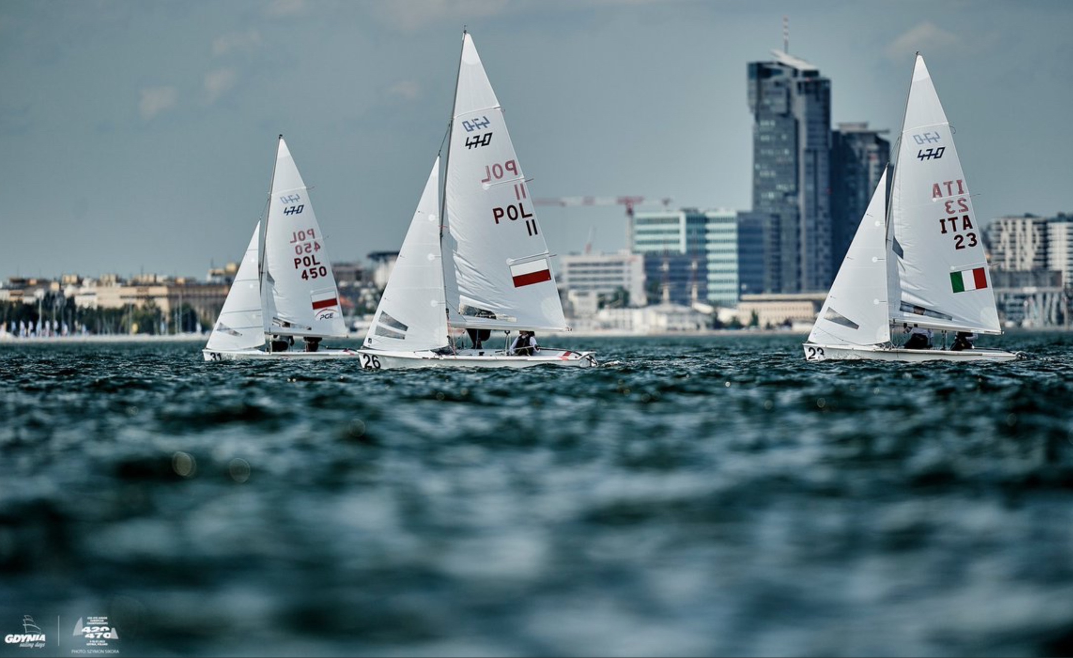 Polska będzie gospodarzem Mistrzostw Świata w żeglarstwie w rywalizacji dwuosobowej. Sportowa impreza w Gdyni odbędzie się w 2027 roku.