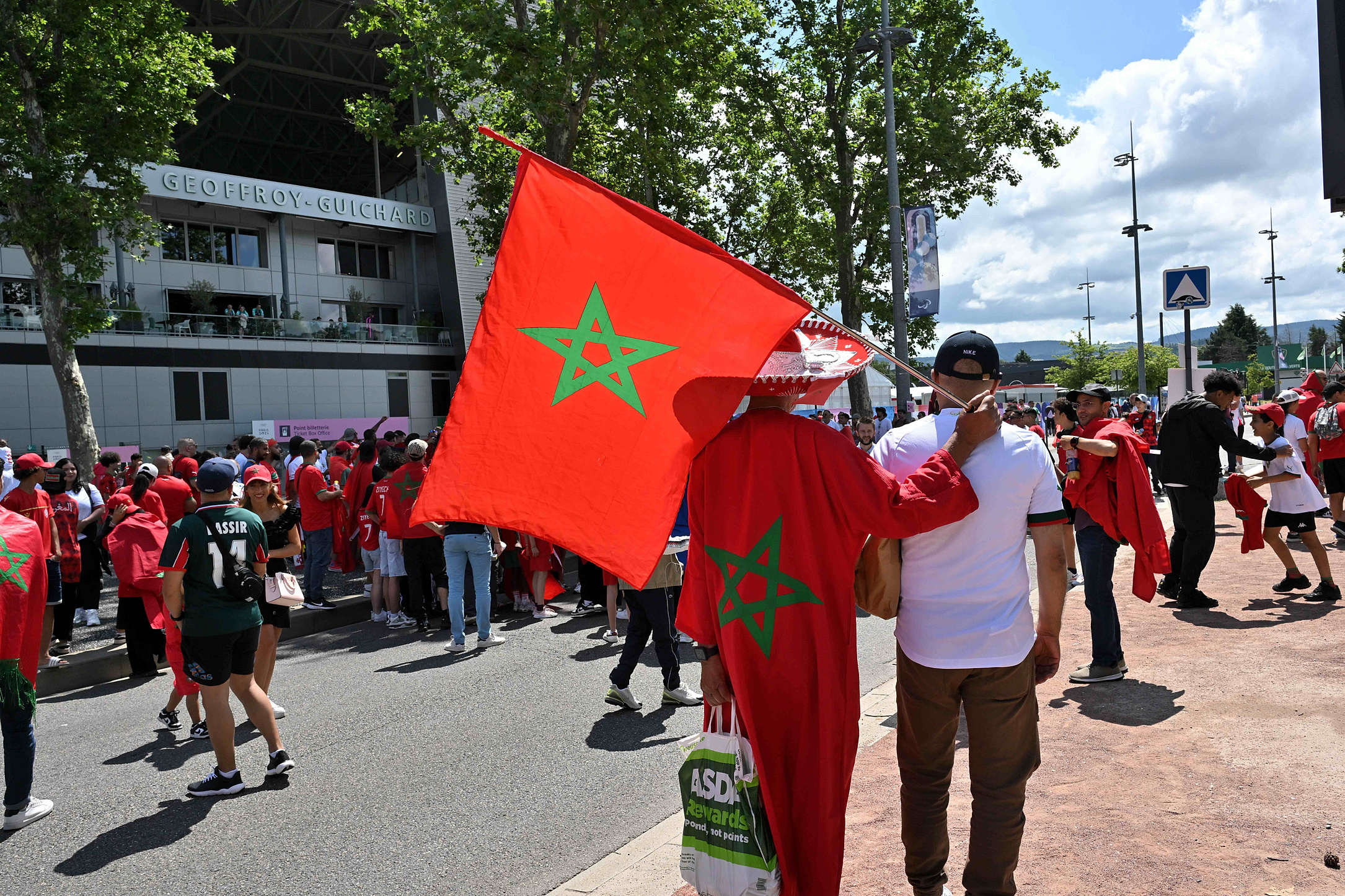 Supporters, fans of Maroc ahead of the Football, Men&#039;s Group B, between Argentina and Morocco during the Olympic Games Paris 2024 on 24 July 2024 at Geoffroy-Guichard Stadium in Saint-Etienne, France (Photo by /Sipa USA)
2024.07.24 Saint-Etienne
igrzyska olimpijskie , pilka nozna
Argentyna - Maroko
Foto Frederic Chambert/DPPI/IPA Sport 2/ipa-agency.net/SIPA USA/PressFocus

!!! POLAND ONLY !!!