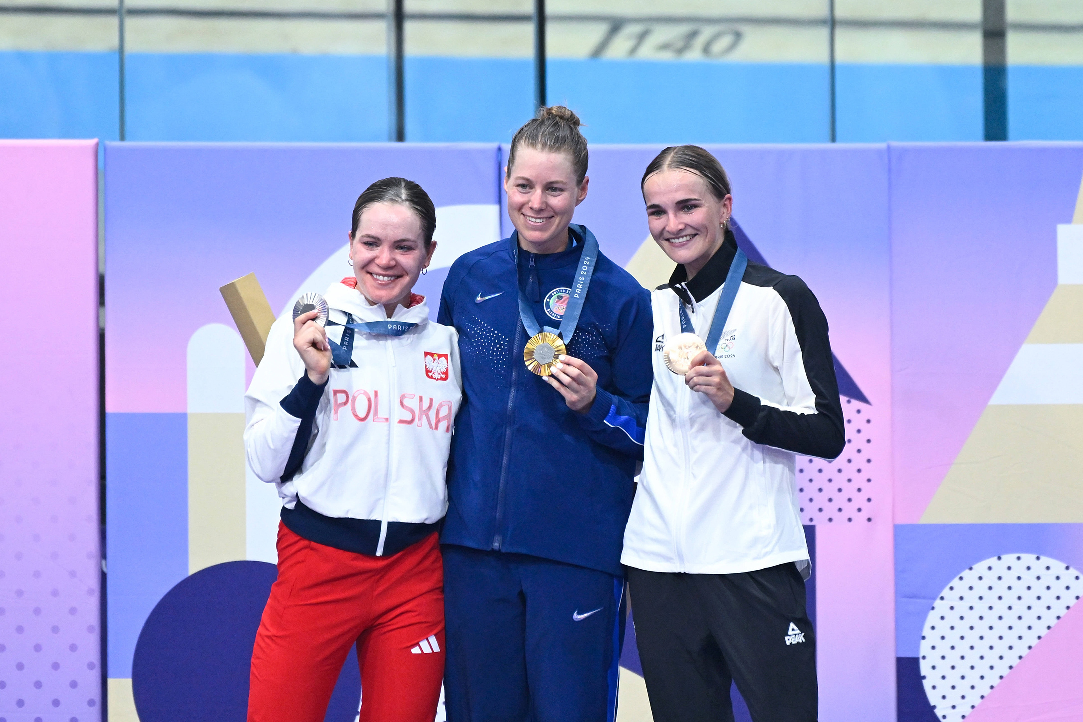 PIKULIK Daria ( POL ) , VALENTE Jennifer ( USA ) and WOLLASTON Ally ( NZL ) celebrate during the 2024 Olympics Games Cycling Track at National Velodrome on August 11, 2024 in Paris, France. ( Photo by federico pestellini / DPPI / Panoramic ) - WOMEN S OMNIUM Final - - photo :  Federico Pestellini / DPPI / Panoramic / SIPA /295156_0037//Credit:Panoramic/SIPA/2408111531

11.08.2024 
Sport
Igrzyska Olimpijskie Paryz 2024
Foto Panoramic/SIPA/SIPA / Sipa / PressFocus 
POLAND ONLY!!