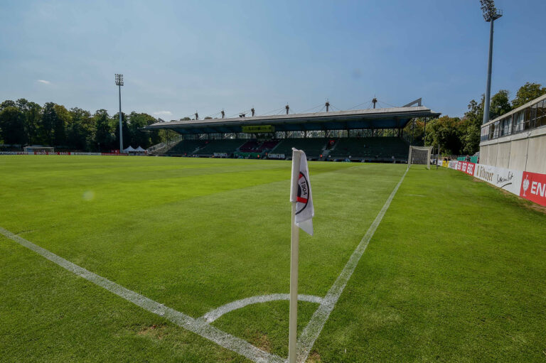 Football : Germany -DFB Pokal 2018/19 
FC Viktoria Koeln Vs RB Leipzig 
19/08/2018 - The Sportpark  Hoehenberg, Koln. 
19.08.2018 Koln
Pilka nozna, Puchar Niemiec
FC Viktoria Koeln - RB Leipzig
Neil Baynes / Pixathlon / Sipa / PressFocus 
POLAND ONLY!!