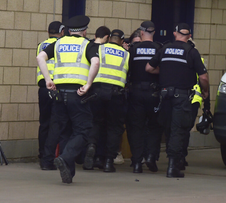 Scotland v Israel, UEFA Women&#039;s Euro 2005 at Hampden in Glasgow, Scotland on 31 May 2024

A protestor managed to chain himself to the goal post and delayed the start of the game before being led away by Police Scotland

Scotland v Israel UEFA womenÕs Euro 2025 game was played behind closed doors due to security concerns. The away fixture, due to be played in Hungary on June 4, will also be played behind closed doors

The stadium operations team were alerted to the potential for planned disruptions to the match and decided to play the match without supporters in attendance.


(Photo by Ger Harley/Sportpix/Sipa USA)



2024.05.31 Glasgow
pilka nozna kobiet , eliminacje , kwalifikacje do mistrzostw Europy
Szkocja - Izrael
Foto Ger Harley/SportPix/SIPA USA/PressFocus

!!! POLAND ONLY !!!