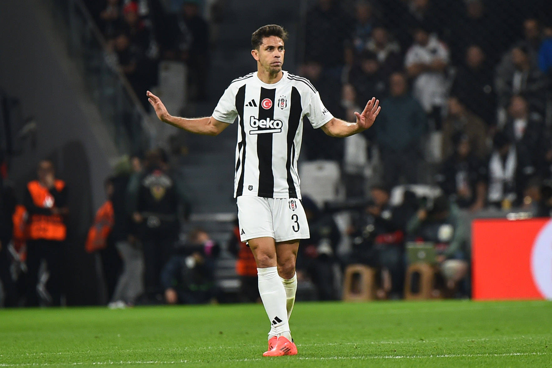 Gabriel Paulista of Besiktas JK during the UEFA Europa League 2024/25 League Phase MD4 match between Besiktas JK and Malmo FF at Besiktas Park on November 6, 2024 in Istanbul, Turkey. Istanbul Turkey Copyright: xSeskimphotox Sespho_Besiktas_v_Malmo_061124 39
2024.11.06 Stambul
pilka nozna liga europy
Besiktas JK - Malmo FF
Foto IMAGO/PressFocus

!!! POLAND ONLY !!!