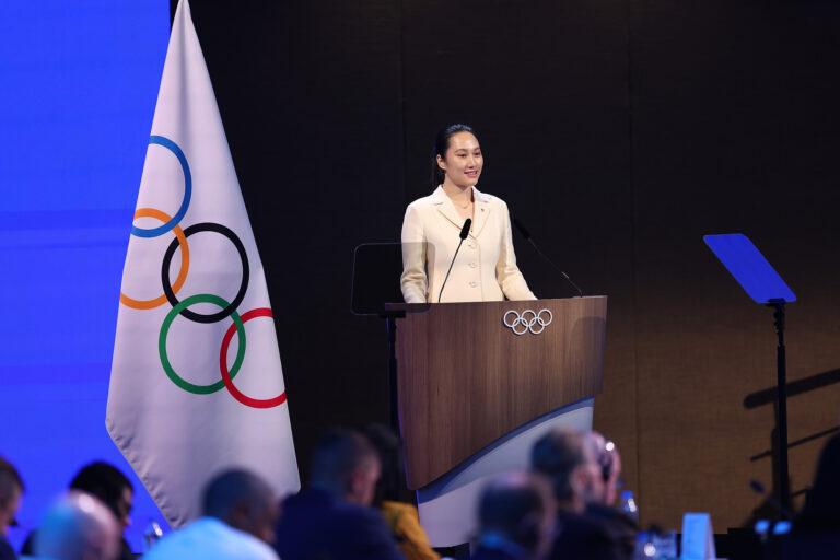 (231016) -- MUMBAI, Oct. 16, 2023 (Xinhua) -- Zhang Hong, chair of the Coordination Commission of 4th Winter Youth Olympic Games Gangwon 2024, makes a report during the second day of 141st International Olympic Committee (IOC) session in Mumbai, India, Oct. 16, 2023. (Xinhua/Cao Can)

2023.10.16 Bombaj
sport olimpijski
141. sesja Miedzynarodowego Komitetu Olimpijskiego
Foto Cao Can/Xinhua/PressFocus

!!! POLAND ONLY !!!