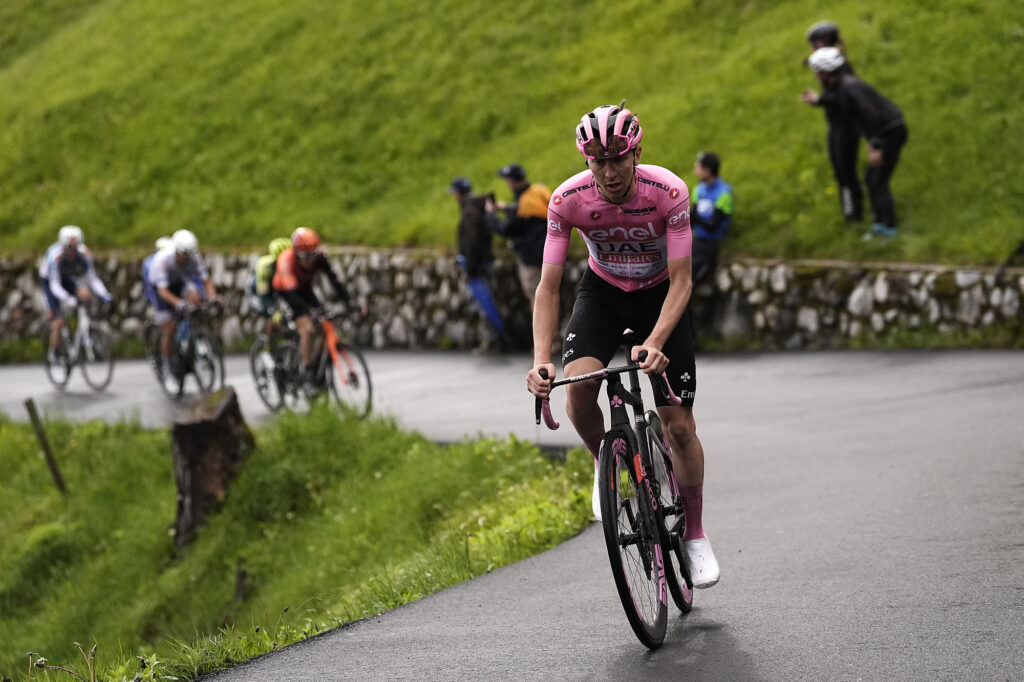 Pogacar Tadej (Team Uae Emirates) pink jersey, during the stage 17 of the Giro d&#039;Italia from Selva di Val Gardena to Passo Brocon, Italy - Wednesday, May 22, 2024 - Sport, Cycling (Photo by Fabio Ferrari / LaPresse) (Photo by Fabio Ferrari / LaPresse/Sipa USA)
2024.05.22 Selva di Val Gardena
Kolarstwo
Giro d&#039;Italia 2024
Foto Fabio Ferrari / LaPresse/SIPA USA/PressFocus

!!! POLAND ONLY !!!