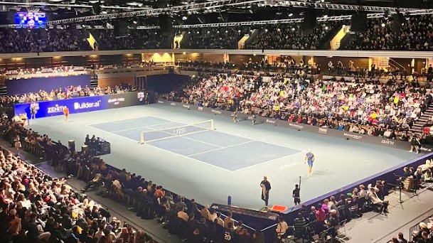 Tenisowa rozrywka dla całych rodzin, czyli jak wyglądał Ultimate Tennis Showdown w Londynie