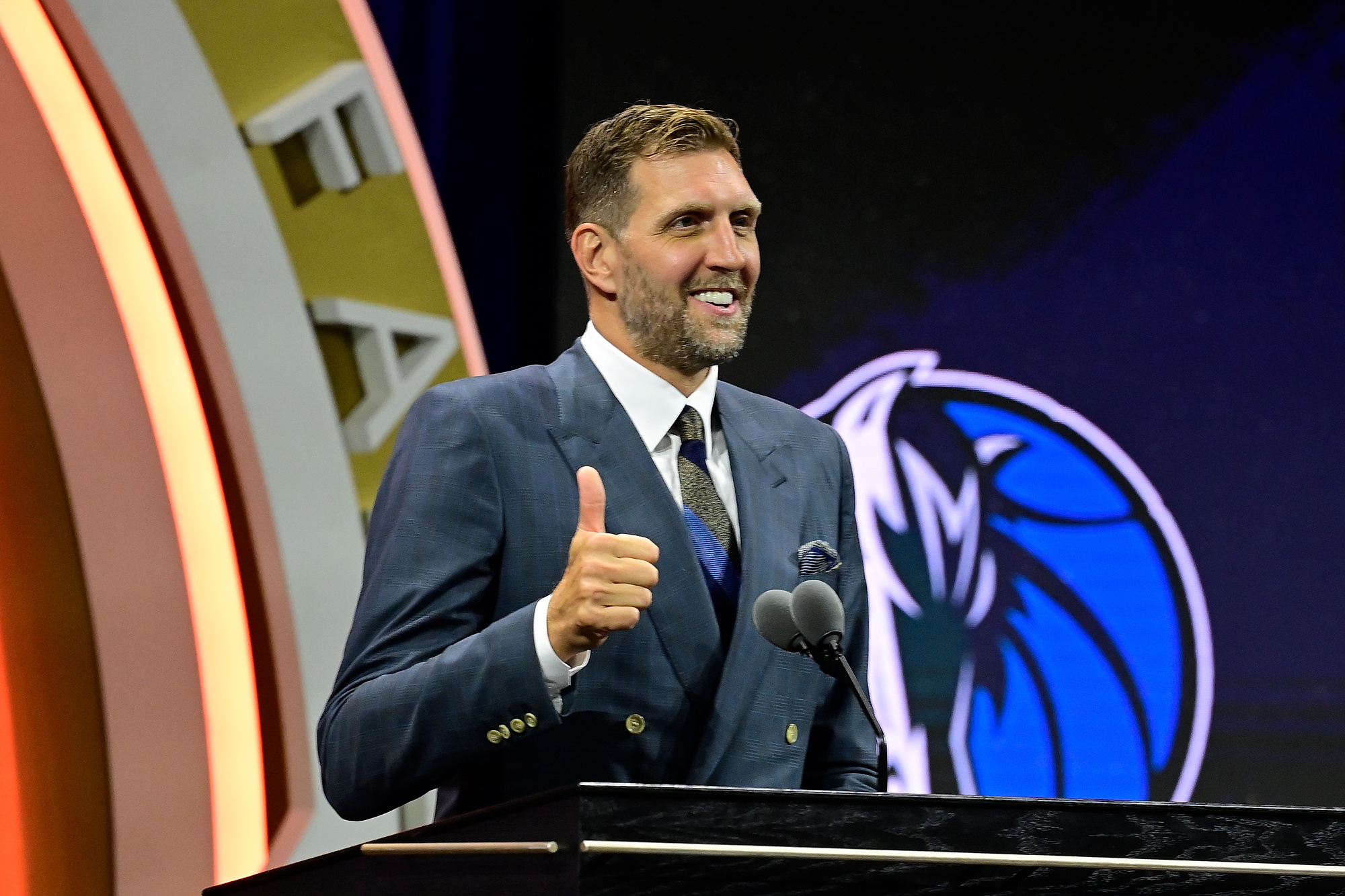 Aug 12, 2023; Springfield, MA, USA;  Dirk Nowitzki gives his speech as he is inducted into the 2023 Basketball Hall of Fame  at Symphony Hall. Mandatory Credit: Eric Canha-USA TODAY Sports/Sipa USA
2023.08.12 Springfield
Koszykowka Liga NBA
NBA: The Naismith Memorial Basketball Hall of Fame-Enshrinement
Foto Eric Canha-USA TODAY Sports/SIPA USA/PressFocus

!!! POLAND ONLY !!!