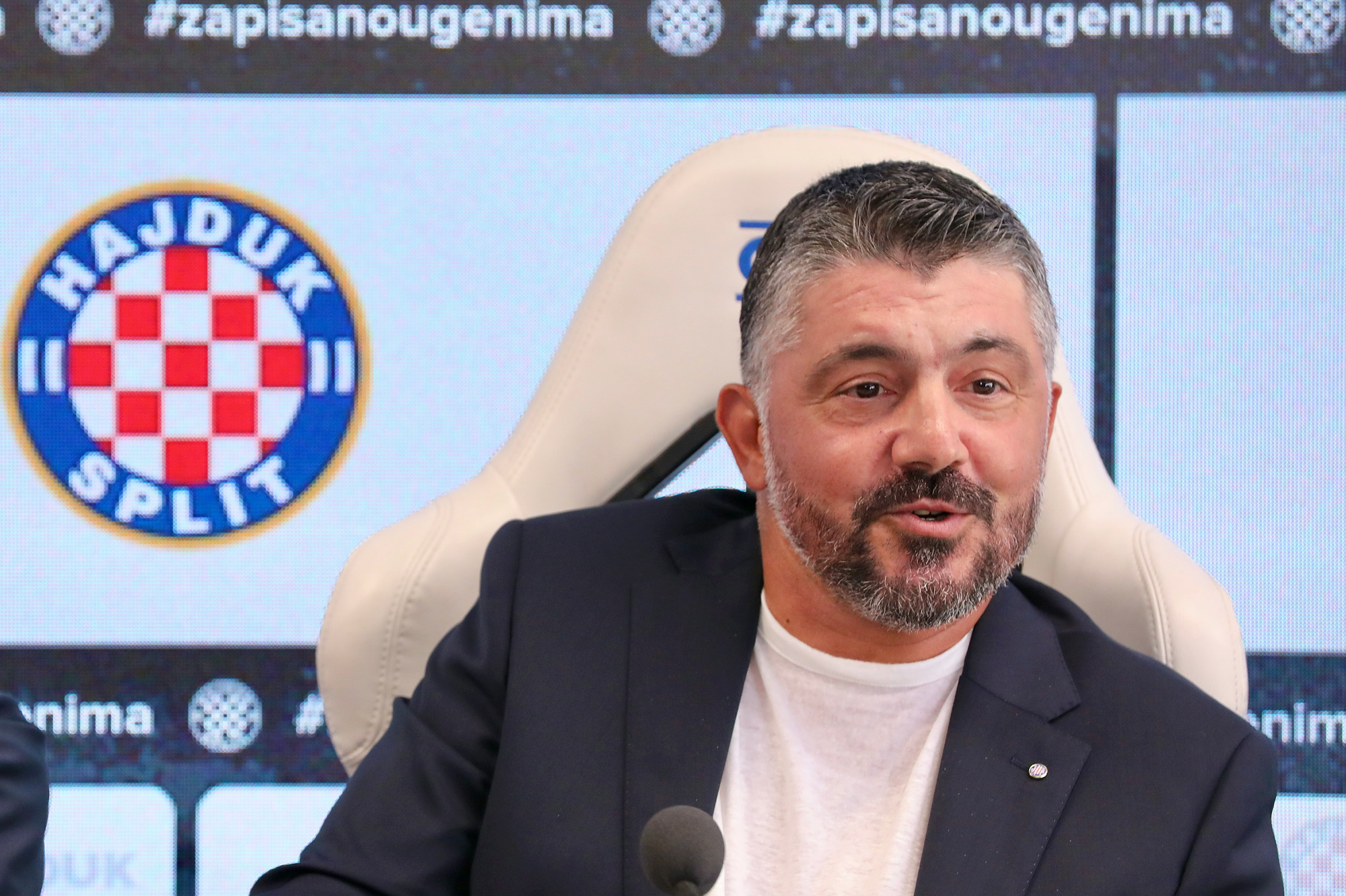 Head Coach of HNK Hajduk Split Gennaro Gattuso spepaks on a press conference at Poljud Stadium on June 18, 2024. in Split, Croatia. Photo: Ivo Cagalj/PIXSELL/Sipa USA
2024.06.18 Split
pilka nozna liga chorwacka
Gennaro Gattuso trenerem Hajduka Split
Foto Ivo Cagalj/PIXSELL/SIPA USA/PressFocus

!!! POLAND ONLY !!!