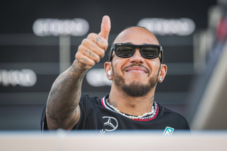 Mercedes-AMG Petronas F1 Team&#039;\&#039;&#039;s British driver Lewis Hamilton is seen during the drivers parade ahead of the Abu Dhabi F1 Grand Prix race at the Yas Marina Circuit. - Andreja Cencic / SOPA Images//SOPAIMAGES_sopa0006/Credit:SOPA Images/SIPA/2412091129

08.12.2024 Abu Dhabi
Formula 1 F1
Abu Dhabi Grand Prix 2024
Foto SOPA Images/SIPA / Sipa / PressFocus 
POLAND ONLY!!