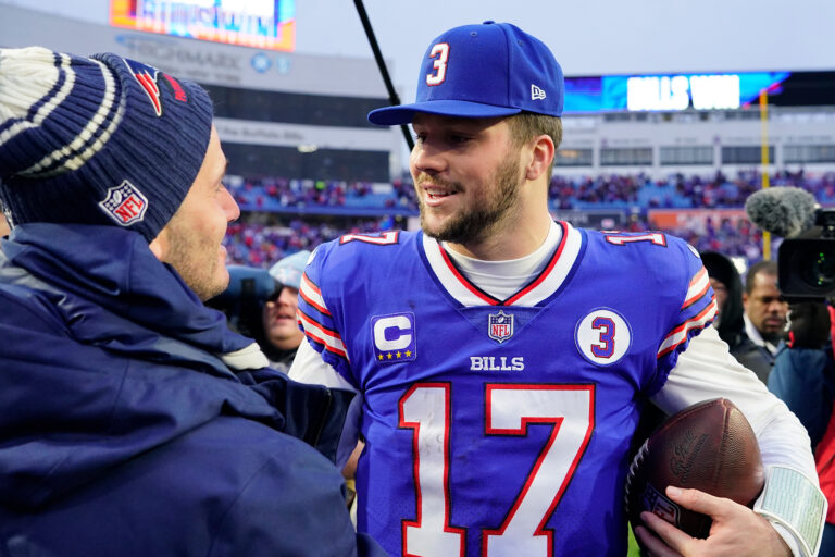 Jan 8, 2023; Orchard Park, New York, USA; Buffalo Bills quarterback Josh Allen (17) after the game against the New England Patriots - Highmark Stadium. Mandatory Credit: Gregory Fisher-USA TODAY Sports/Sipa USA 

2023.01.08 Orchard Park
Futbol amerykanski Liga NFL
NFL: New England Patriots - Buffalo Bills
Foto Gregory Fisher-USA TODAY Sports/SIPA USA/PressFocus

!!! POLAND ONLY !!!